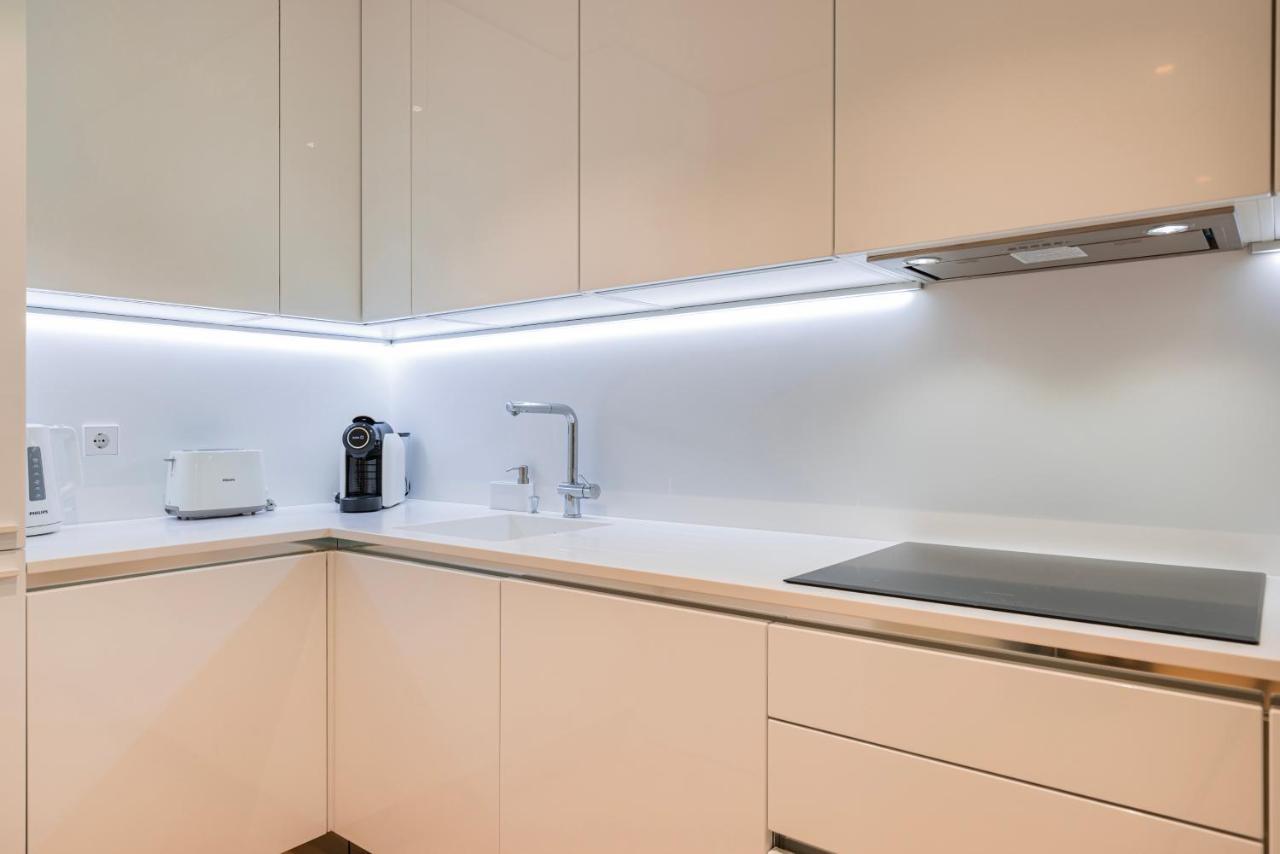Liberdade Elegance W/Rooftop Pool By Lovelystay Lisboa Екстериор снимка